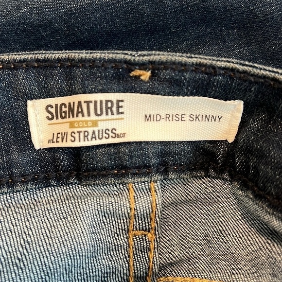 NWT Levi Strauss Signature Gold Mid-Rise Skinny Stretch Jeans 28M / W39 L30 - Picture 14 of 17